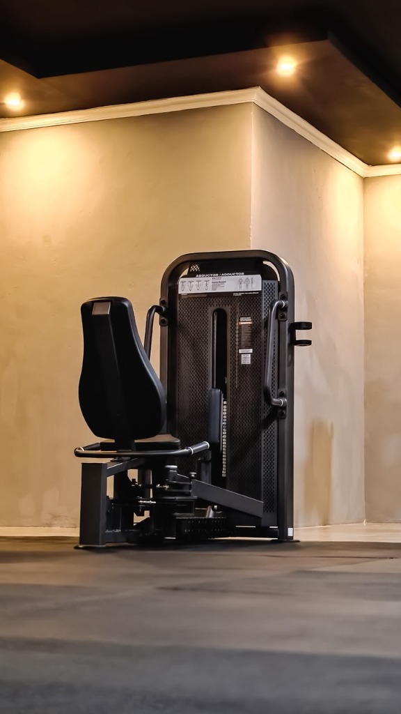 Abductor Machine